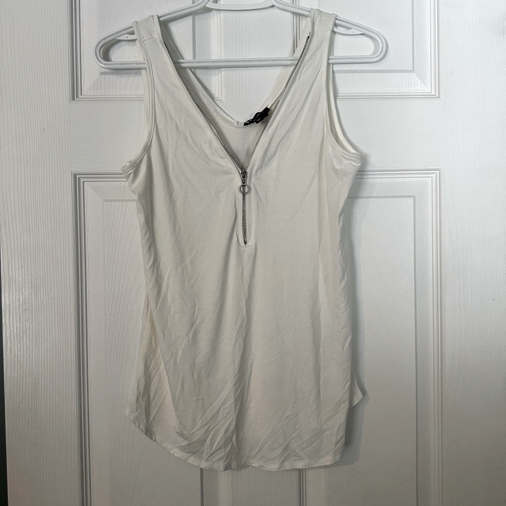 Dynamite Zip Tank